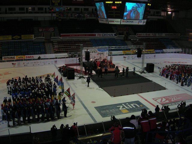 Slavnostní zahájení_02.jpg